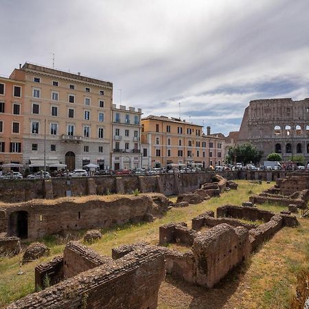 Colosseo Luxe Apartment In The Center Of Roma Exterior foto