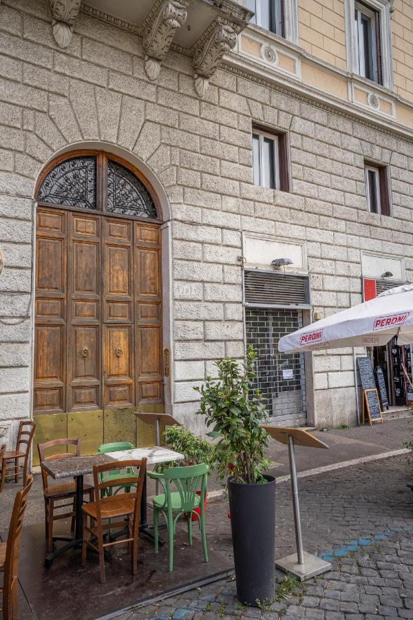 Colosseo Luxe Apartment In The Center Of Roma Exterior foto