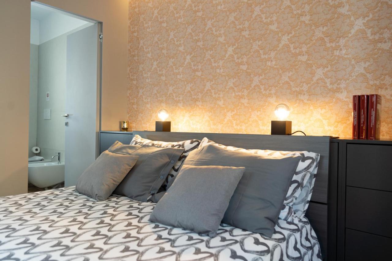 Colosseo Luxe Apartment In The Center Of Roma Exterior foto