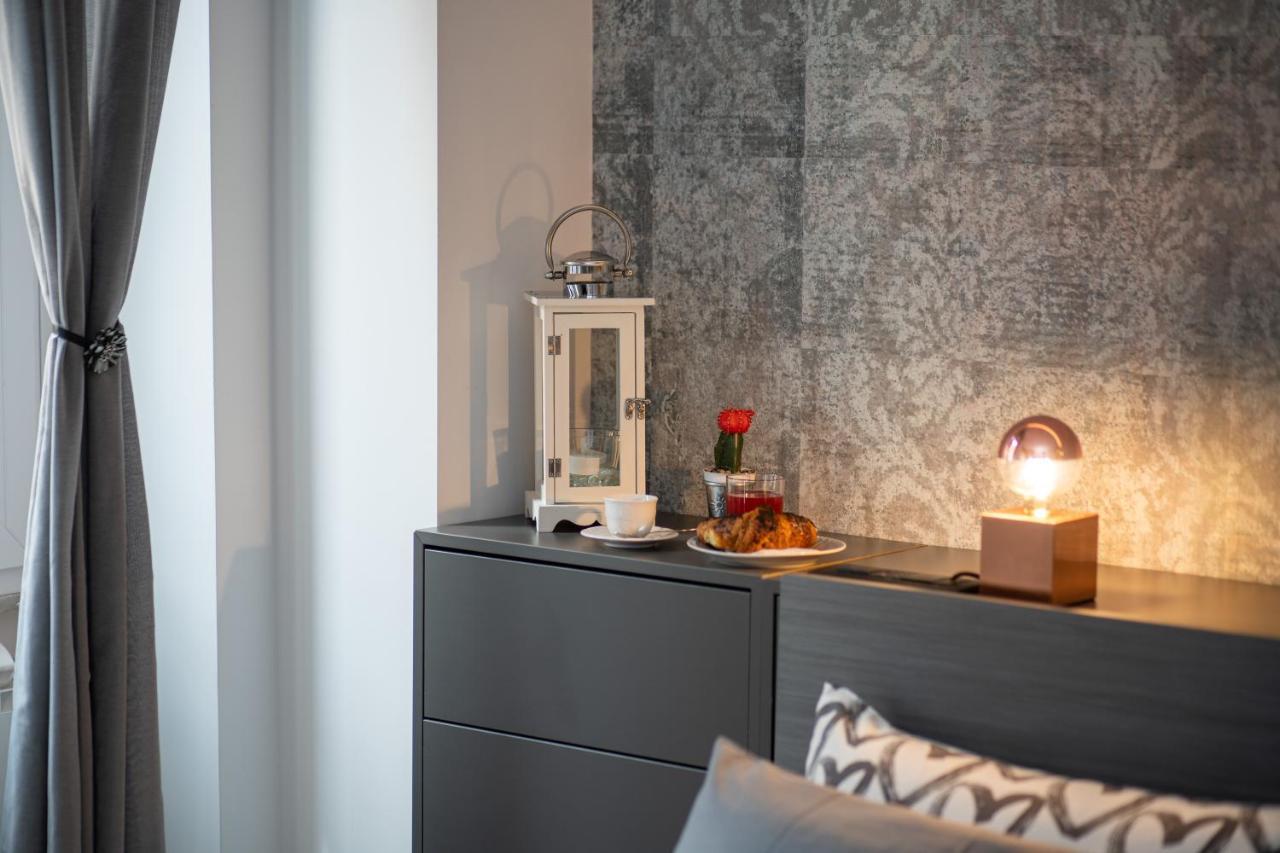 Colosseo Luxe Apartment In The Center Of Roma Exterior foto